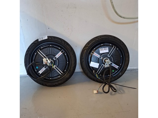 2x elektrische motorwiel bosch - afbeelding 1 van  13