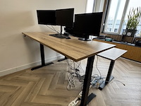 2x elektrische zit-sta bureau - afbeelding 1 van  7