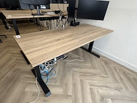 2x elektrische zit-sta bureau - afbeelding 6 van  7