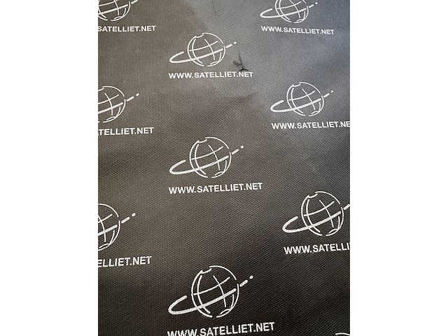 2x fauteuil rood, satelliet - afbeelding 2 van  3