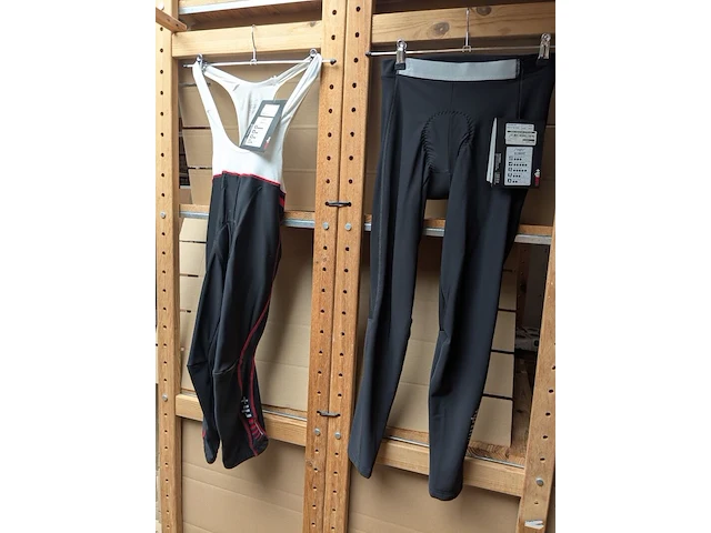2x fietsbroek met zeem rh+, zwart / wit, mt l - afbeelding 1 van  1