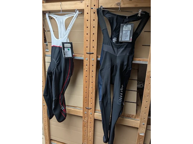 2x fietsbroek met zeem rh+, zwart / wit, mt m - afbeelding 1 van  1
