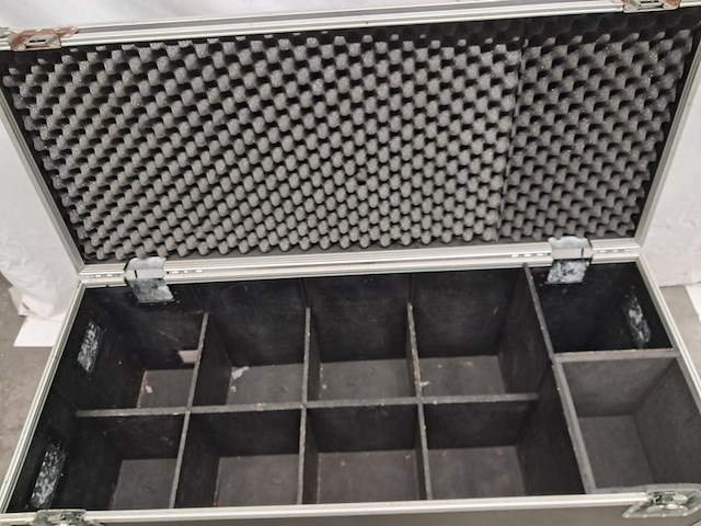 2x flightcase, zwart - afbeelding 5 van  7