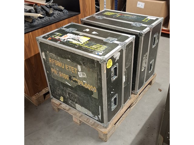 2x flightcase - afbeelding 4 van  7