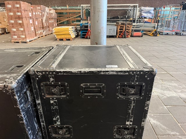 2x flightcase - afbeelding 4 van  5