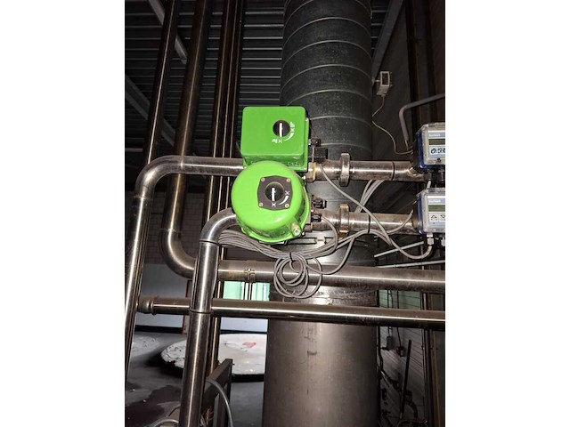 2x flowmeter en 2x afsluiter, o.a. burkert - afbeelding 2 van  6