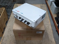 2x fotovoltaïsche omvormer, solaredge, se5000h en se4000h