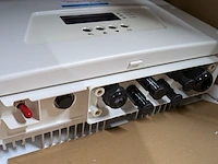 2x fotovoltaïsche omvormer, solaredge, se5000h en se4000h - afbeelding 5 van  6