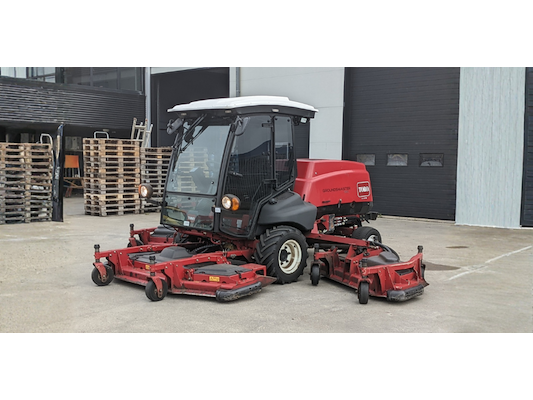2x frontmaaier toro groundmaster