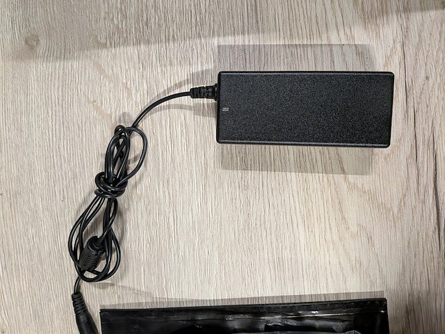 2x gaming monitor, lc-power, lc-m27-qhd-165, zwart, 2024 - afbeelding 10 van  10