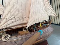 2x gedetailleerd houten scheepsmodel enkhuizer bol 1902 - afbeelding 6 van  11