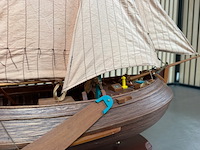 2x gedetailleerd houten scheepsmodel enkhuizerbol - afbeelding 6 van  9