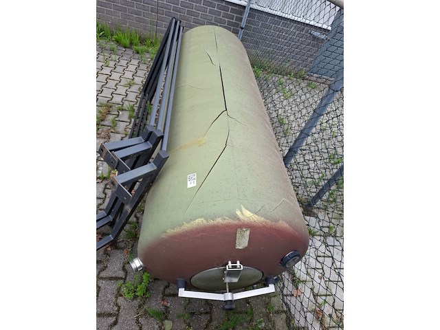 2x geïsoleerde opslagtank, inbev - afbeelding 4 van  5