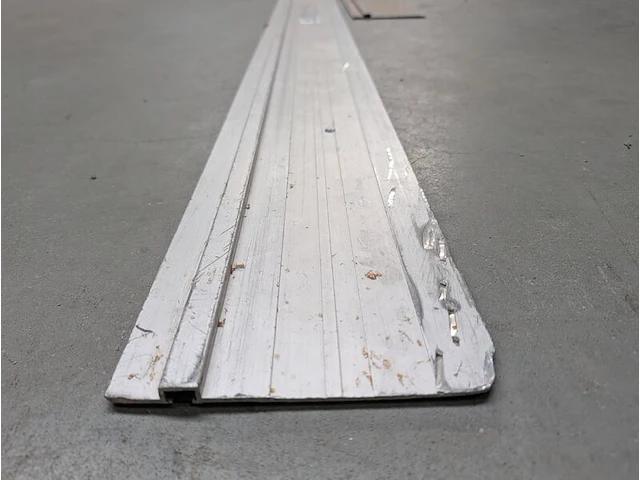 2x geleiderail festo , fs800 en fs2400 - afbeelding 3 van  7
