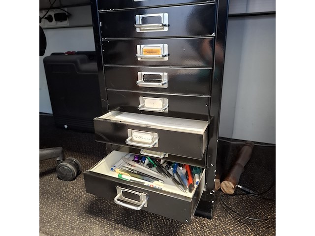 2x grijpvoorraadkast bisley - afbeelding 3 van  4