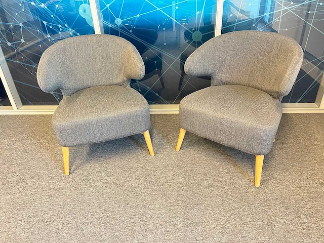 2x grijs gestoffeerde fauteuil - afbeelding 6 van  8