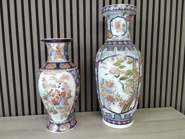 2x grote chinese vazen - afbeelding 1 van  7