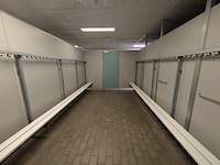 2x grote kleedruimte met lockermodule - afbeelding 4 van  25
