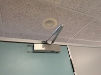 2x grote kleedruimte met lockermodule - afbeelding 7 van  25