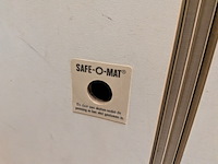 2x grote kleedruimte met lockermodule - afbeelding 17 van  25