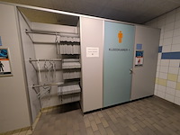2x grote kleedruimte met lockermodule - afbeelding 19 van  25