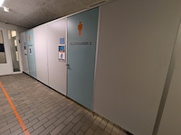 2x grote kleedruimte met lockermodule - afbeelding 25 van  25