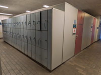 2x grote kleedruimte met lockermodule - afbeelding 12 van  20