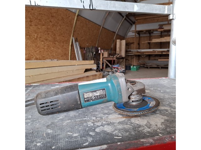 2x haakse slijper makita, diverse modellen - afbeelding 7 van  9