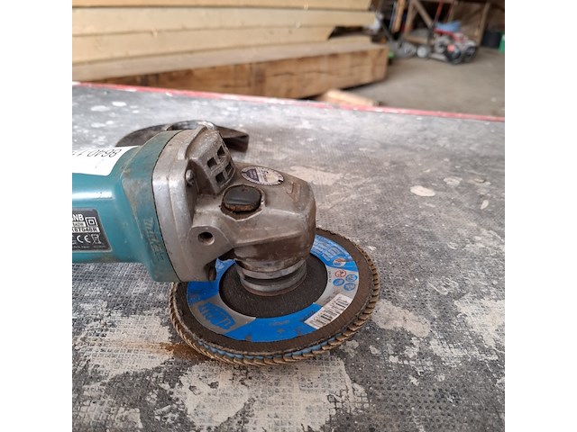 2x haakse slijper makita, diverse modellen - afbeelding 9 van  9