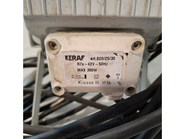 2x halogeen armatuur | 300w, 42v - afbeelding 3 van  7