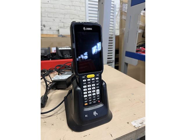 2x handheld computer met 2x lader zebra, mc330m - afbeelding 7 van  9