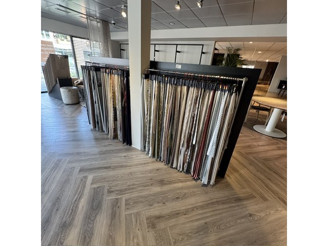 2x hangrek met gordijn stalen o.a.: jab, fischbacher en bm fabrics - afbeelding 1 van  9