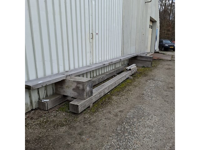 2x hardhouten balk met 3x reststuk - afbeelding 1 van  12