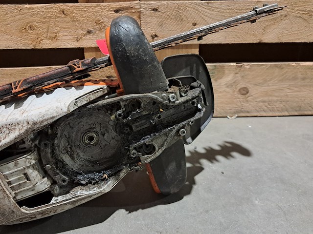 2x heggenschaar, stihl, hsa 86 - afbeelding 16 van  17