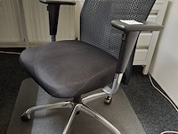 2x hoekbureau met 4x diverse stoel - afbeelding 8 van  8