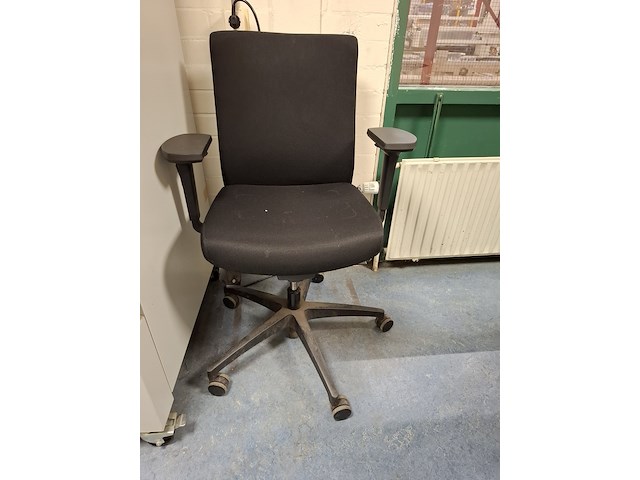 2x hoekbureau - afbeelding 7 van  12