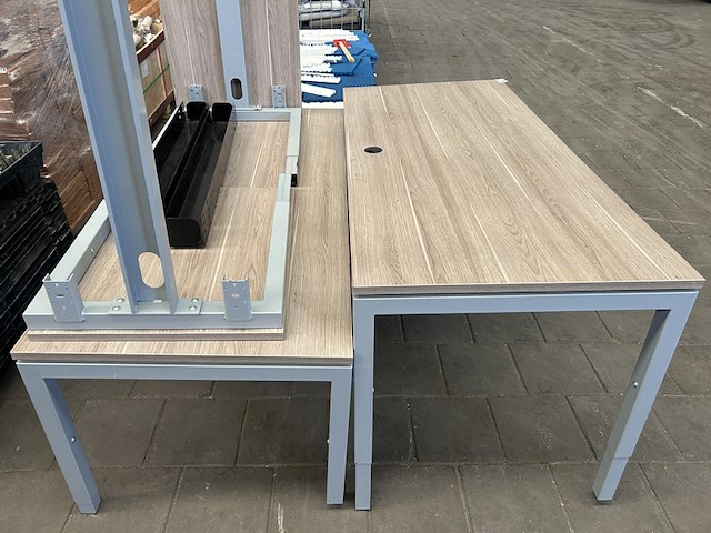 2x hoekbureau - afbeelding 2 van  7
