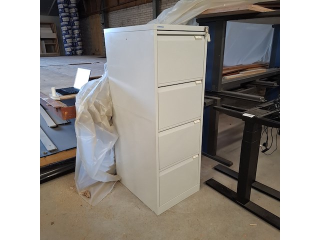 2x hoekopstelling bureau deels in hoogte verstelbaar - afbeelding 11 van  24