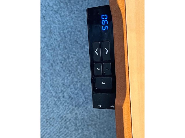 2x hoekopstelling bureau deels in hoogte verstelbaar - afbeelding 19 van  24