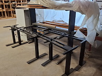 2x hoekopstelling bureau deels in hoogte verstelbaar - afbeelding 23 van  24