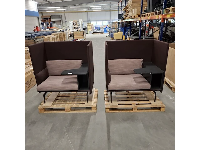 2x hoge boothbank met tafel, paars - afbeelding 1 van  7