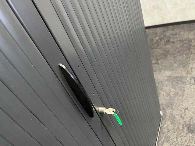 2x hoge stalen roldeurkast - afbeelding 2 van  7