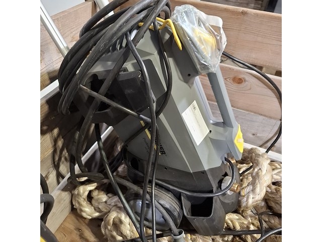 2x hogedrukreiniger en scheepstouw, o.a. kärcher, o.a. hd4/9 c - afbeelding 7 van  12