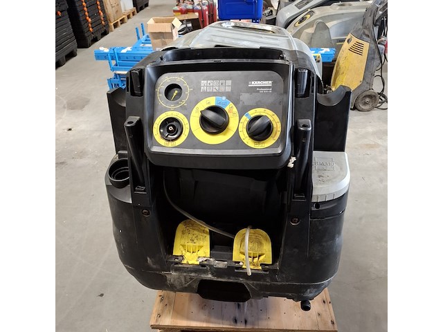 2x hogedrukreiniger karcher en dibo, hds 10/20-4m en ibh-m 220/16 - afbeelding 7 van  17