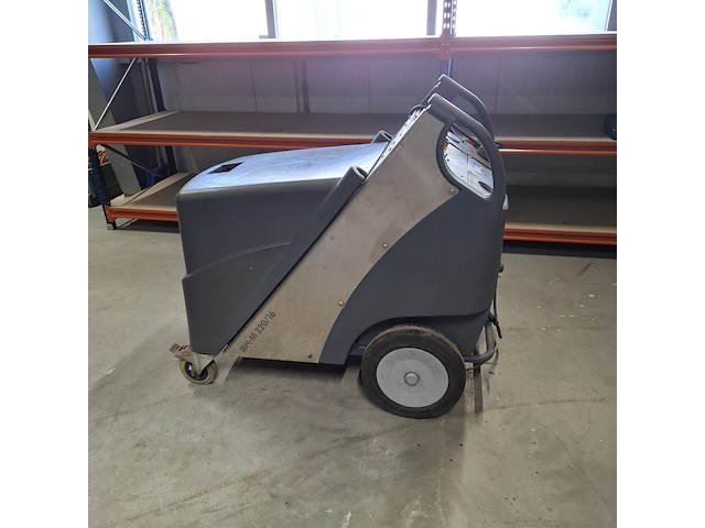 2x hogedrukreiniger karcher en dibo, hds 10/20-4m en ibh-m 220/16 - afbeelding 11 van  17