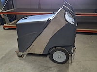 2x hogedrukreiniger karcher en dibo, hds 10/20-4m en ibh-m 220/16 - afbeelding 11 van  17