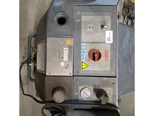2x hogedrukreiniger karcher en dibo, hds 10/20-4m en ibh-m 220/16 - afbeelding 16 van  17
