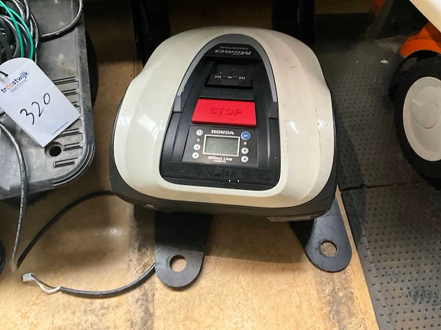 2x honda hrm70 live robotmaaier - afbeelding 2 van  5