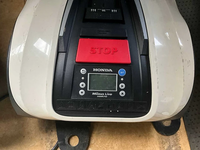 2x honda hrm70 live robotmaaier - afbeelding 3 van  5