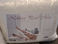 2x hoofdkussen noblesse pearl mix - afbeelding 5 van  6
